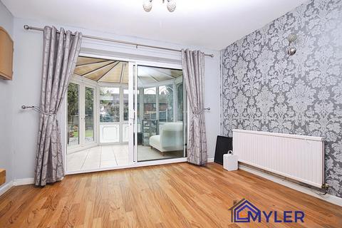 undefined, Liverpool Place, Widnes, WA8