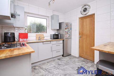 undefined, Liverpool Place, Widnes, WA8
