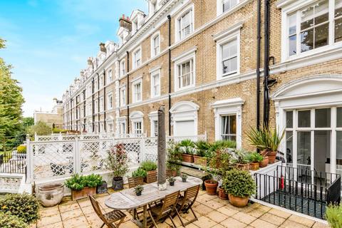 1 bedroom flat to rent, Onslow Gardens, South Kensington, London, SW7
