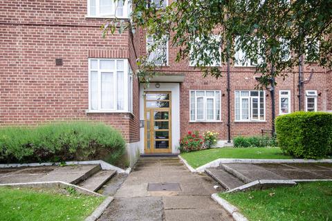 Kings Drive, Wembley, HA9