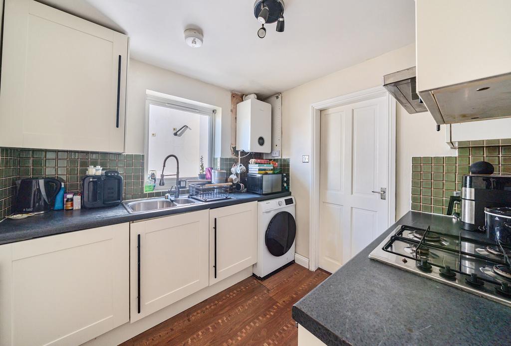 1348290-12-68baaa...