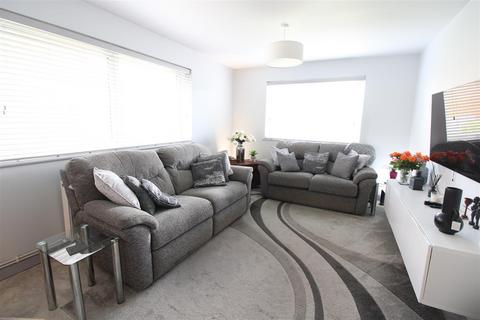 3 bedroom bungalow for sale, Love Lane, Cowes PO31