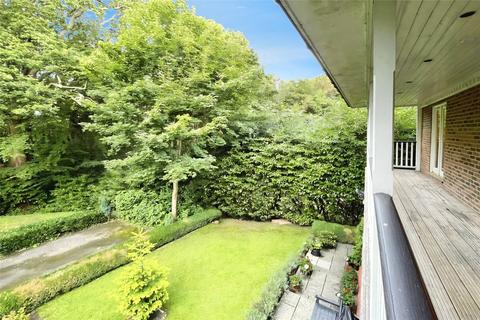 2 bedroom flat for sale, Sandhurst Road, Kent TN2