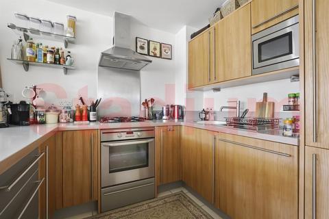 2 bedroom property for sale, Vizion 7 N7 - Leasehold
