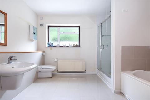 4 bedroom semi-detached house for sale, Vernon Drive, Stanmore