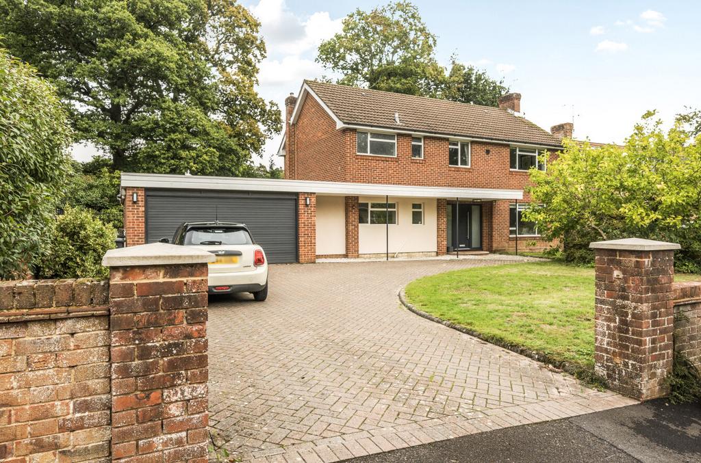 Merdon Close, Chandler's Ford SO53 4 bed detached house - £3,250 pcm (£ ...