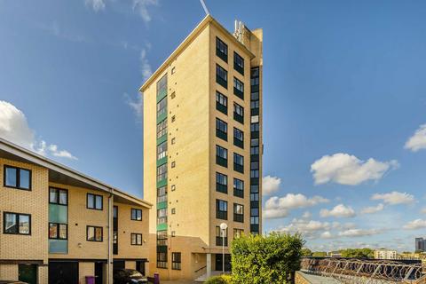1 bedroom flat for sale, Old Bellgate Place, London E14