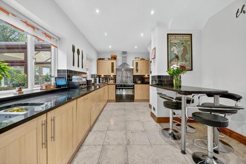 undefined, Roxholme Avenue, Leeds LS7