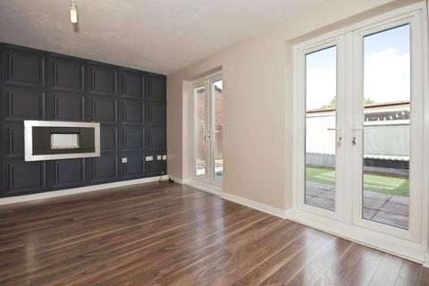 3 bedroom semi-detached house for sale, Stormont Grove, Inkersall, Chesterfield, S43 3JG