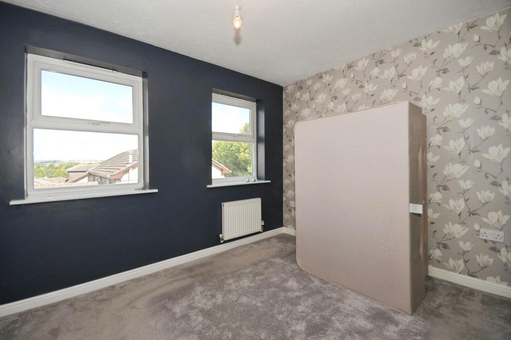 BEDROOM 1.jpg