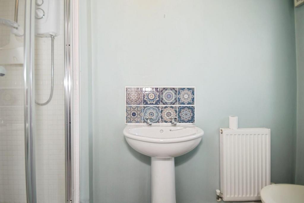 EN SUITE.jpg