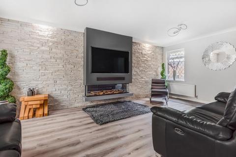 undefined, Guildford Drive, Valley Park, Chandlers Ford