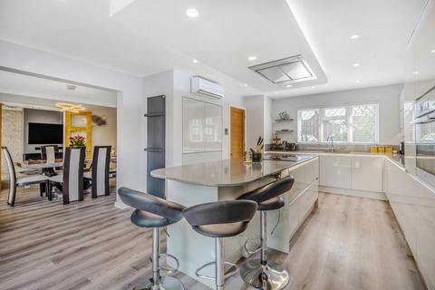 undefined, Guildford Drive, Valley Park, Chandlers Ford