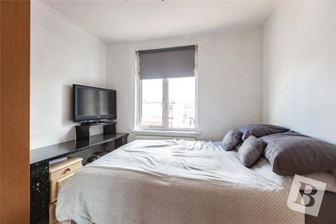 24 Upper Rainham Road, Hornchurch, RM12 4BZ
