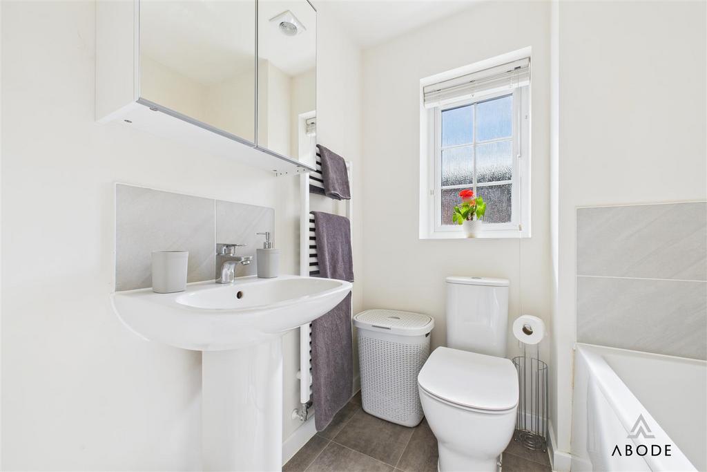 CAM03473 G0-PR0443-STILL007.jpg