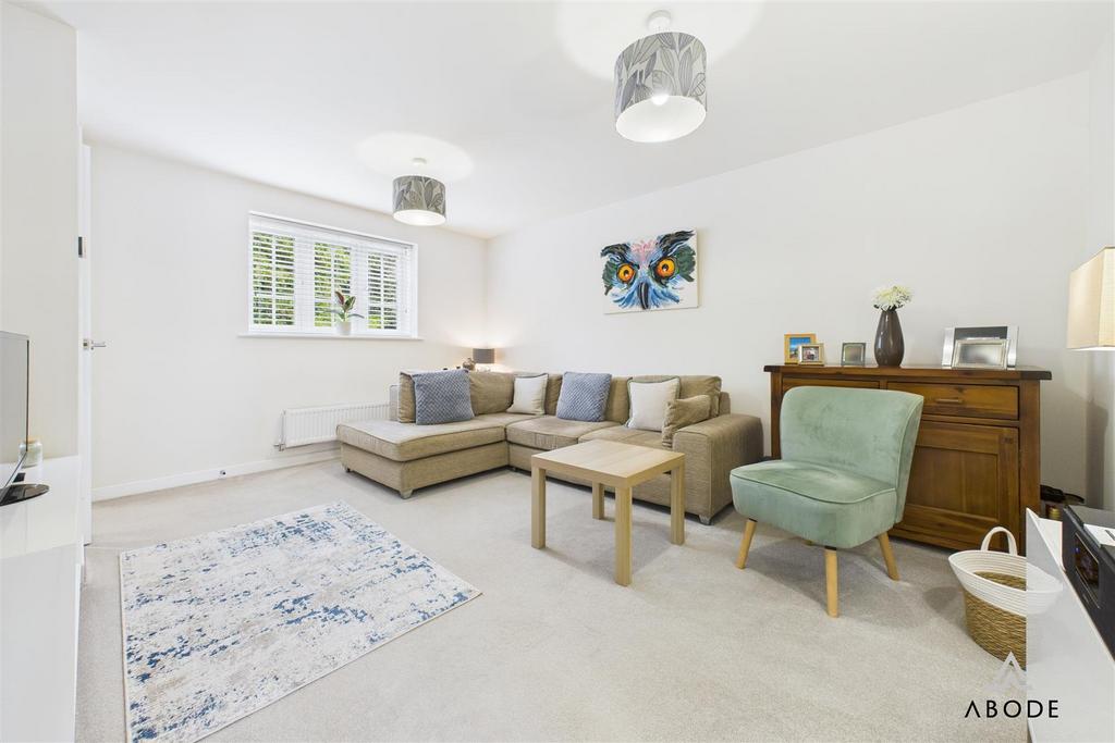 CAM03473 G0-PR0443-STILL020.jpg