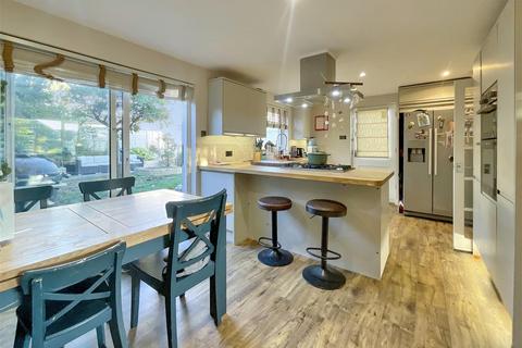 3 bedroom semi-detached house for sale, Queen Elizabeth Road, Cirencester