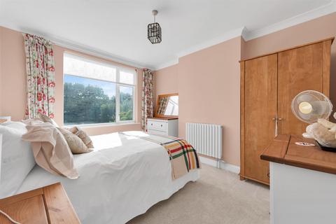 16 Sidewood Road, London, SE9 2HA