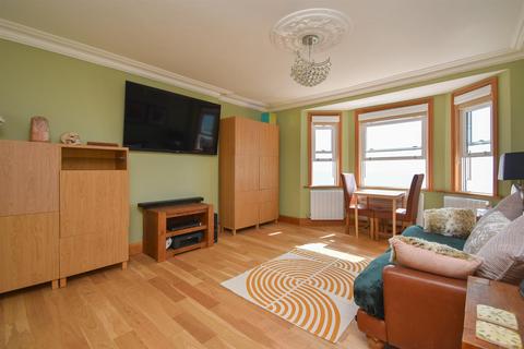 2 bedroom flat for sale, West Hill Road, St. Leonards-On-Sea