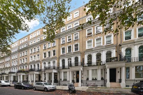undefined, Beaufort Gardens, SW3