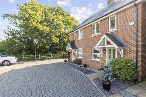 3 bedroom semi-detached house for sale, Gournay Road, Hailsham