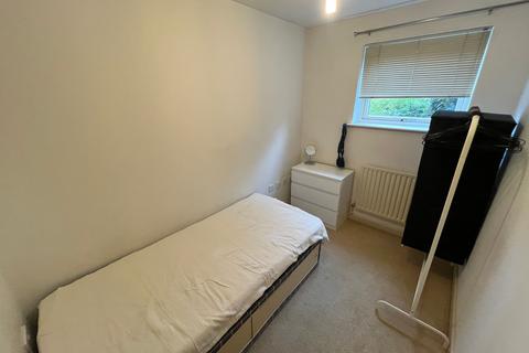 2 bedroom flat to rent, Wharf Road, Dukes Wharf Wharf Road, NG7