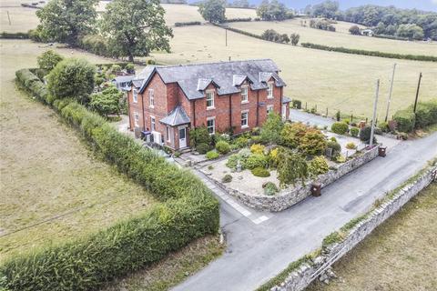 3 bedroom semi-detached house for sale, Whitwell Lane, Racecourse Road, Oswestry, Shropshire, SY10