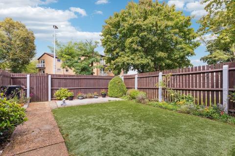 19 Balmoral Close, Stevenage, SG2 8UA
