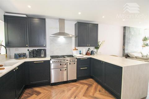 undefined, Milton Keynes MK3