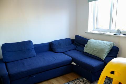 undefined, Linnet Close, London N9