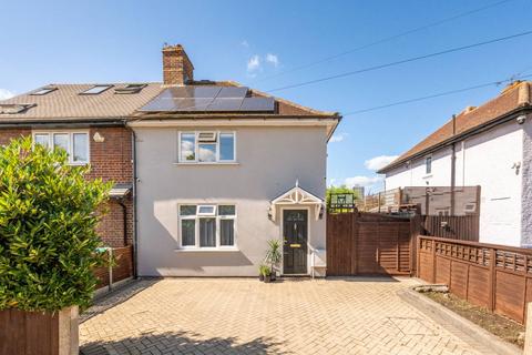 undefined, Douglas Road, Kingston, Kingston upon Thames, KT1