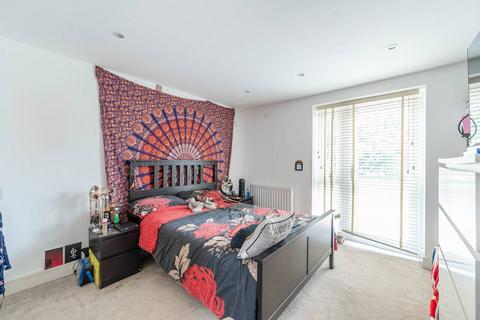 undefined, Garden Court, Stanmore, HA7