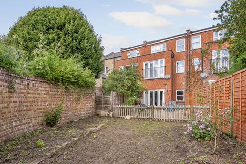 undefined, Kingston Road, Raynes Park SW20
