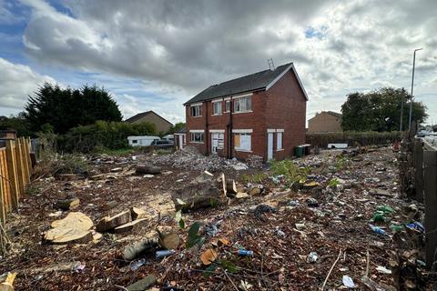 6 bedroom detached house to rent, Buller Grove, Leeds, West Yorkshire, LS9