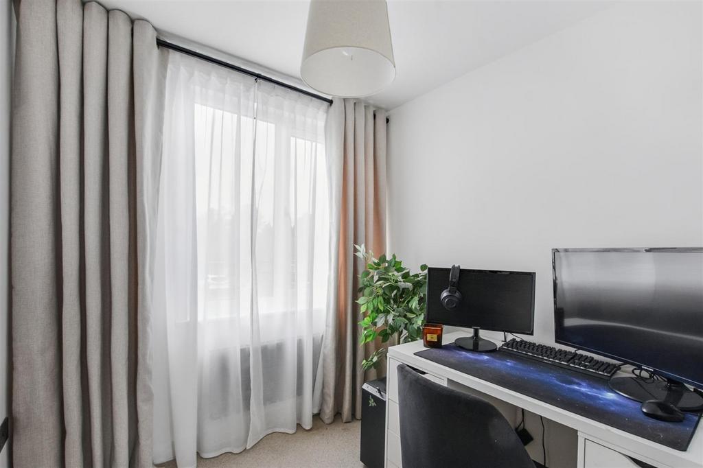 Bedroom 3 2.jpeg
