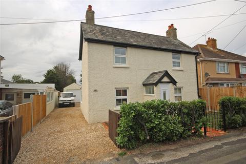 3 bedroom detached house for sale, Manor Road, New Milton, Hampshire, BH25