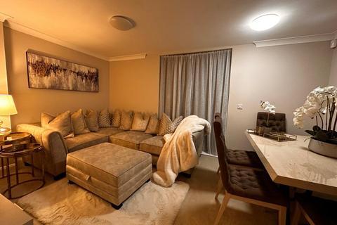 2 bedroom apartment to rent, Rickman Drive, Birmingham, B15