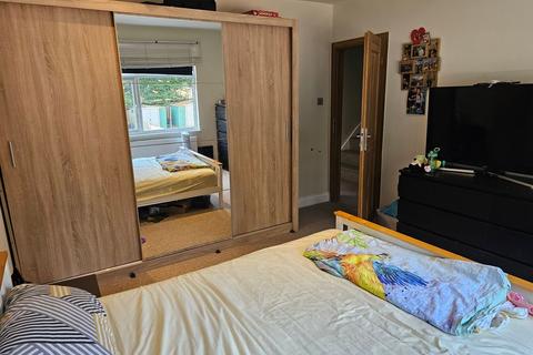 undefined, Tottenhall Road, London N13