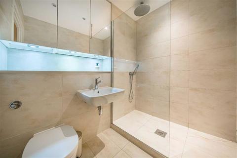 2 bedroom flat for sale, Blagrove Road, Teddington TW11