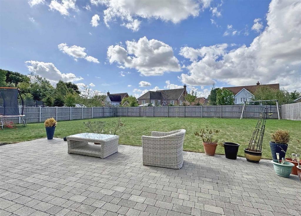 Rear Garden.jpg