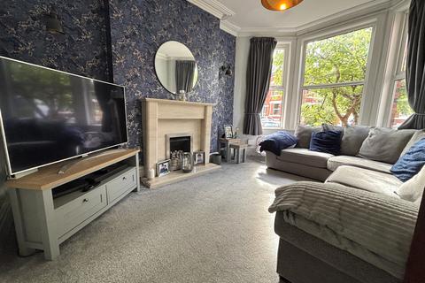 3 bedroom semi-detached house for sale, Kennerley Road, Davenport