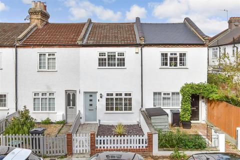 33 Ray Lodge Road, Woodford Green, IG8 7NX
