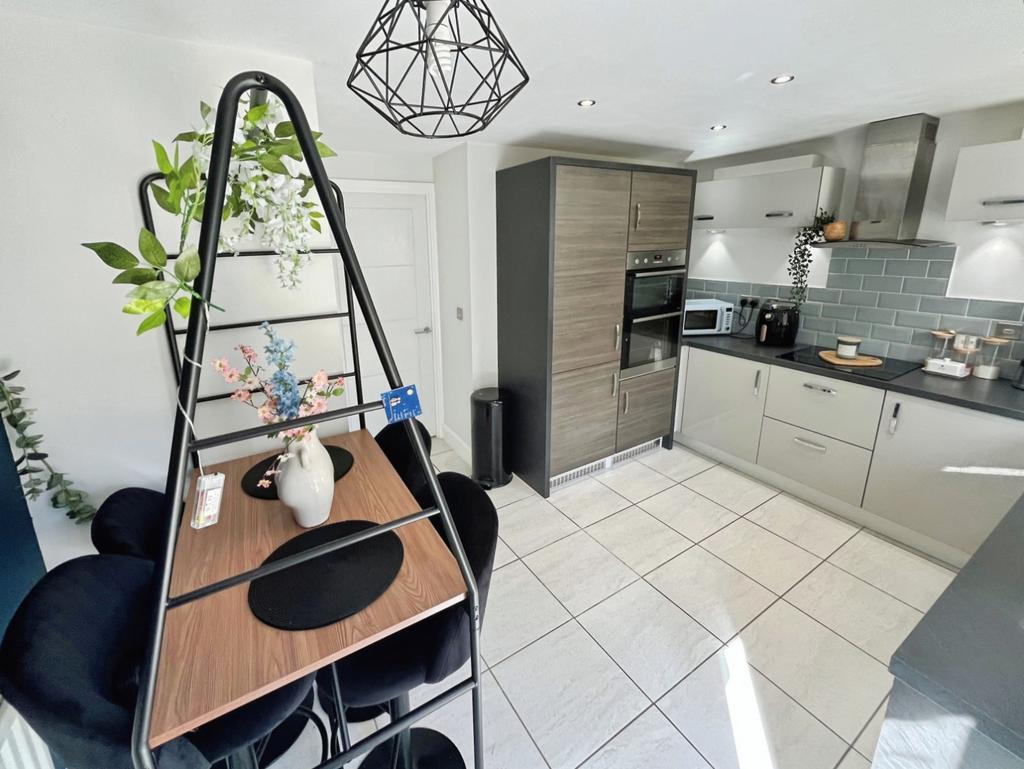 Pbox-kitchen-335893.jpg