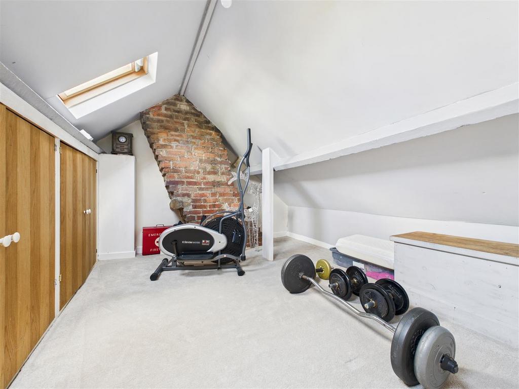 CAM05476 G0-PR0047-STILL029.jpg