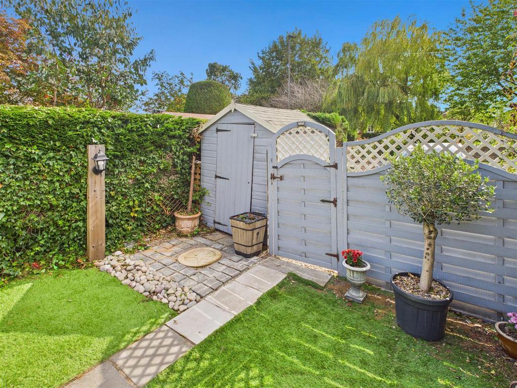 CAM05476 G0-PR0047-STILL044.jpg