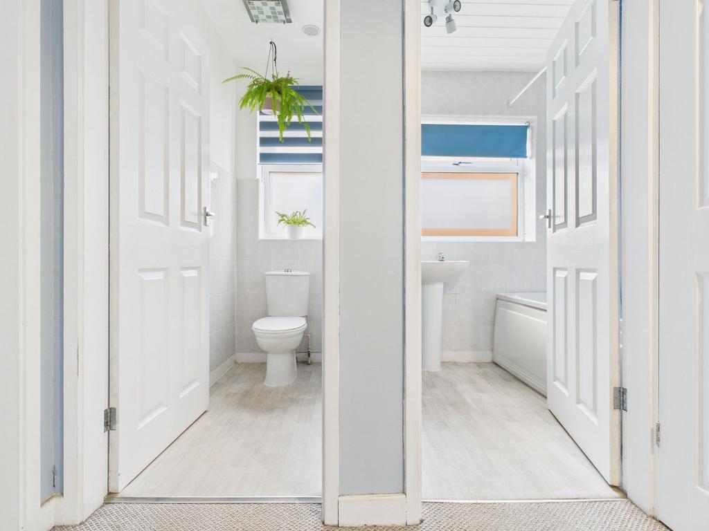 WC/Bathroom