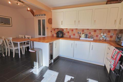 undefined, Whitnash Close, Balsall Common Coventry CV7