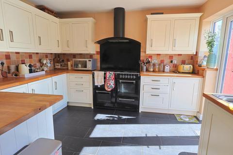 undefined, Whitnash Close, Balsall Common Coventry CV7