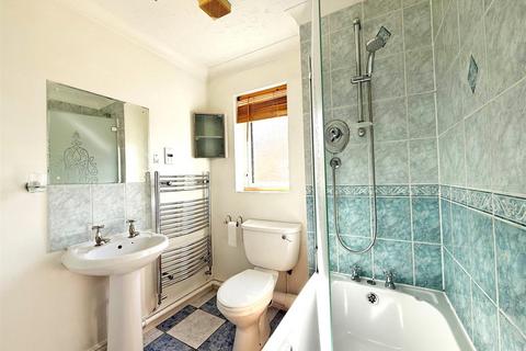 23 Corsten Drive, Shrewsbury, SY2 5TJ