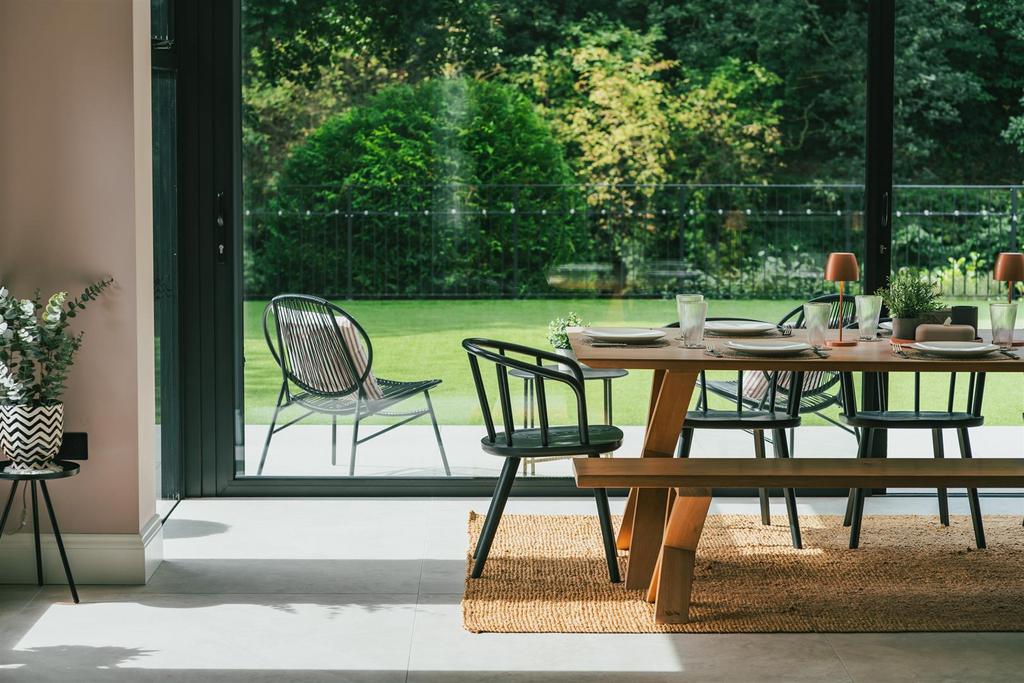 Dining Kitchen
